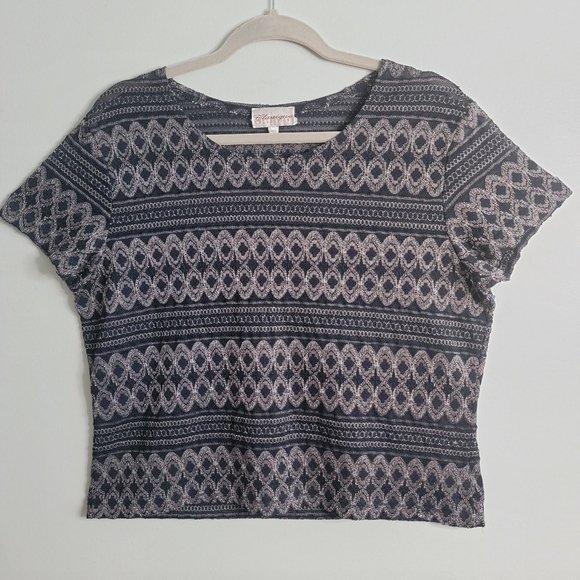 Vintage | Classique Collections | XL | Embroidered - Picture 1 of 13
